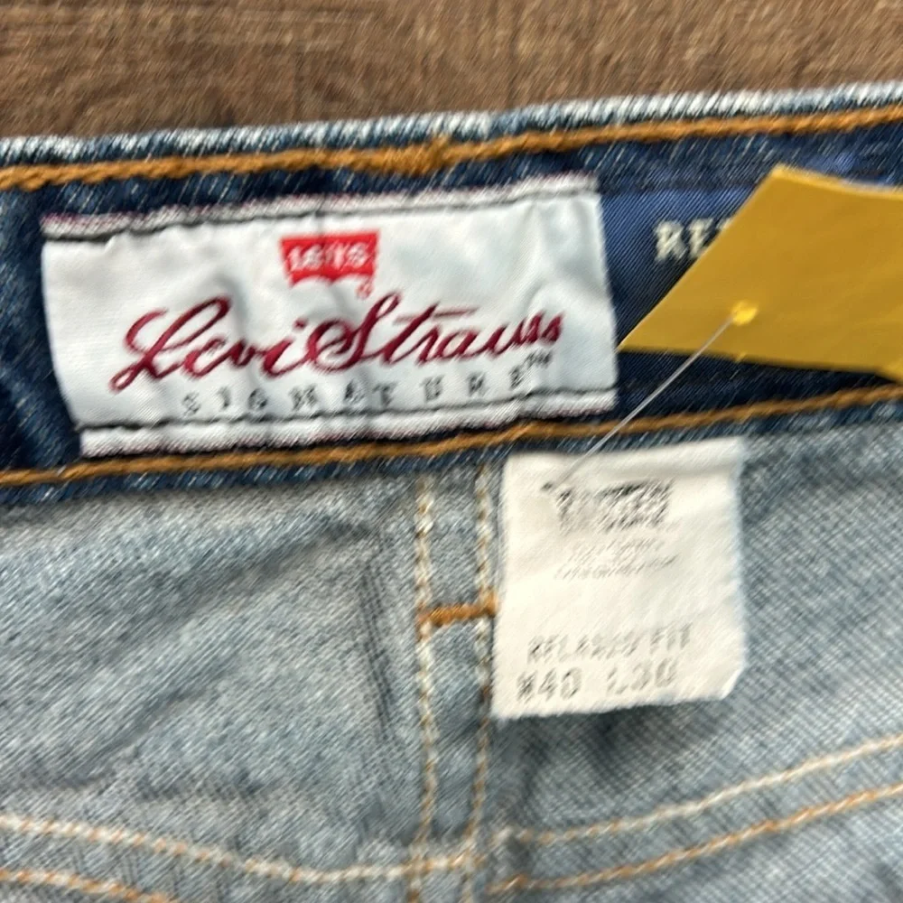 Levi’s Vintage Brown Tabs relaxed fit  !! 40x30